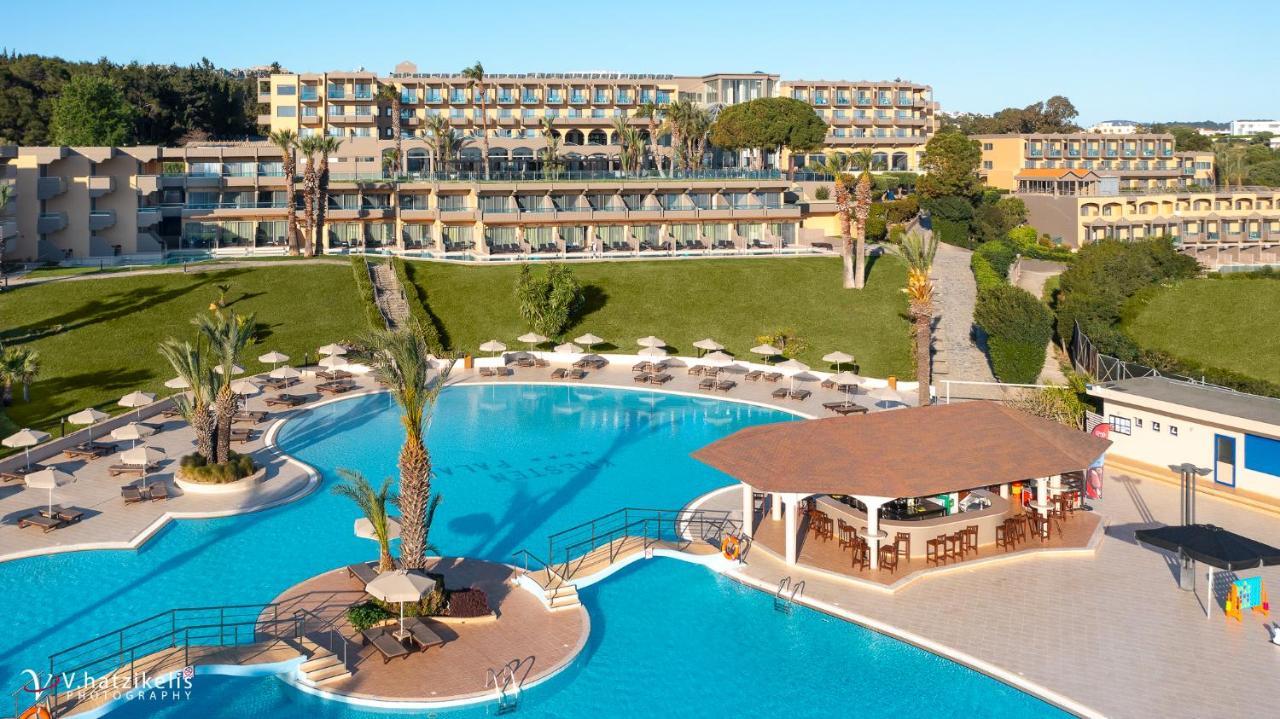 Kresten Palace Resort 4*